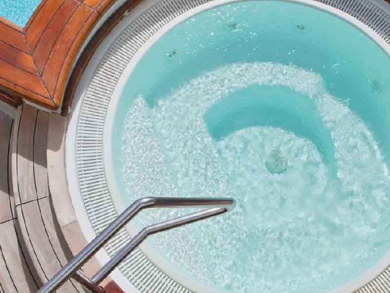 Jacuzzi piscine Croix-Valmer Jacuzzi piscine Croix-Valmer